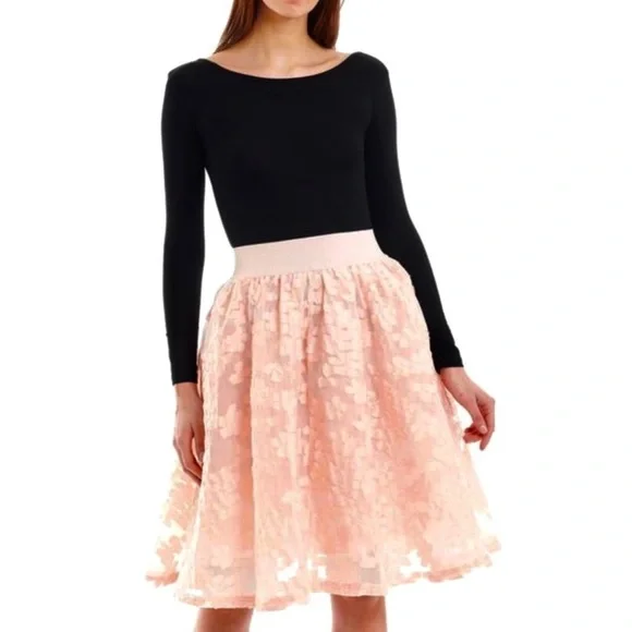 Maje Fil Coupé Flared Joshua Skirt. - Picture 2 of 10